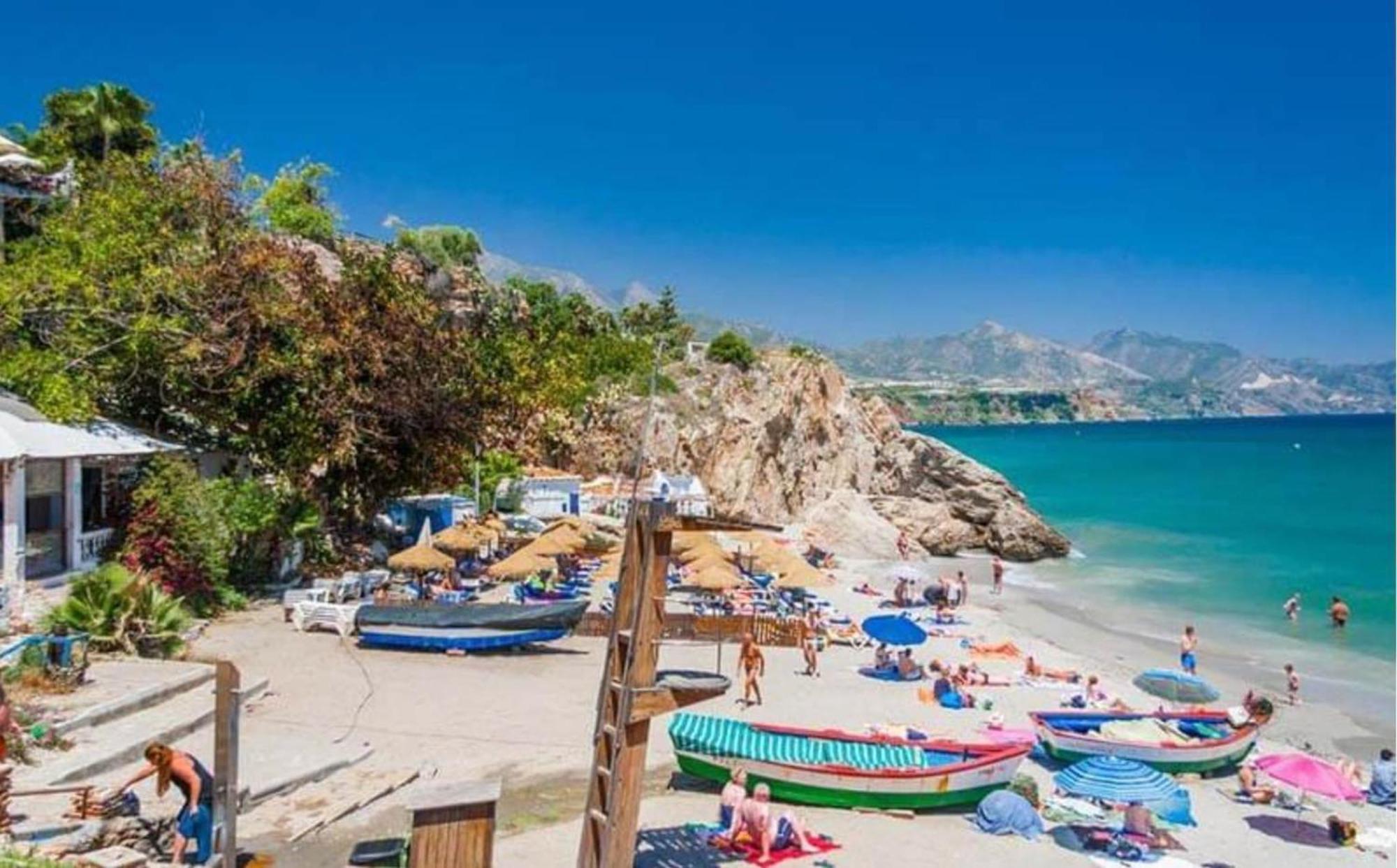 Estudio Jimena Burriana En El Centro De Nerja Kültér fotó