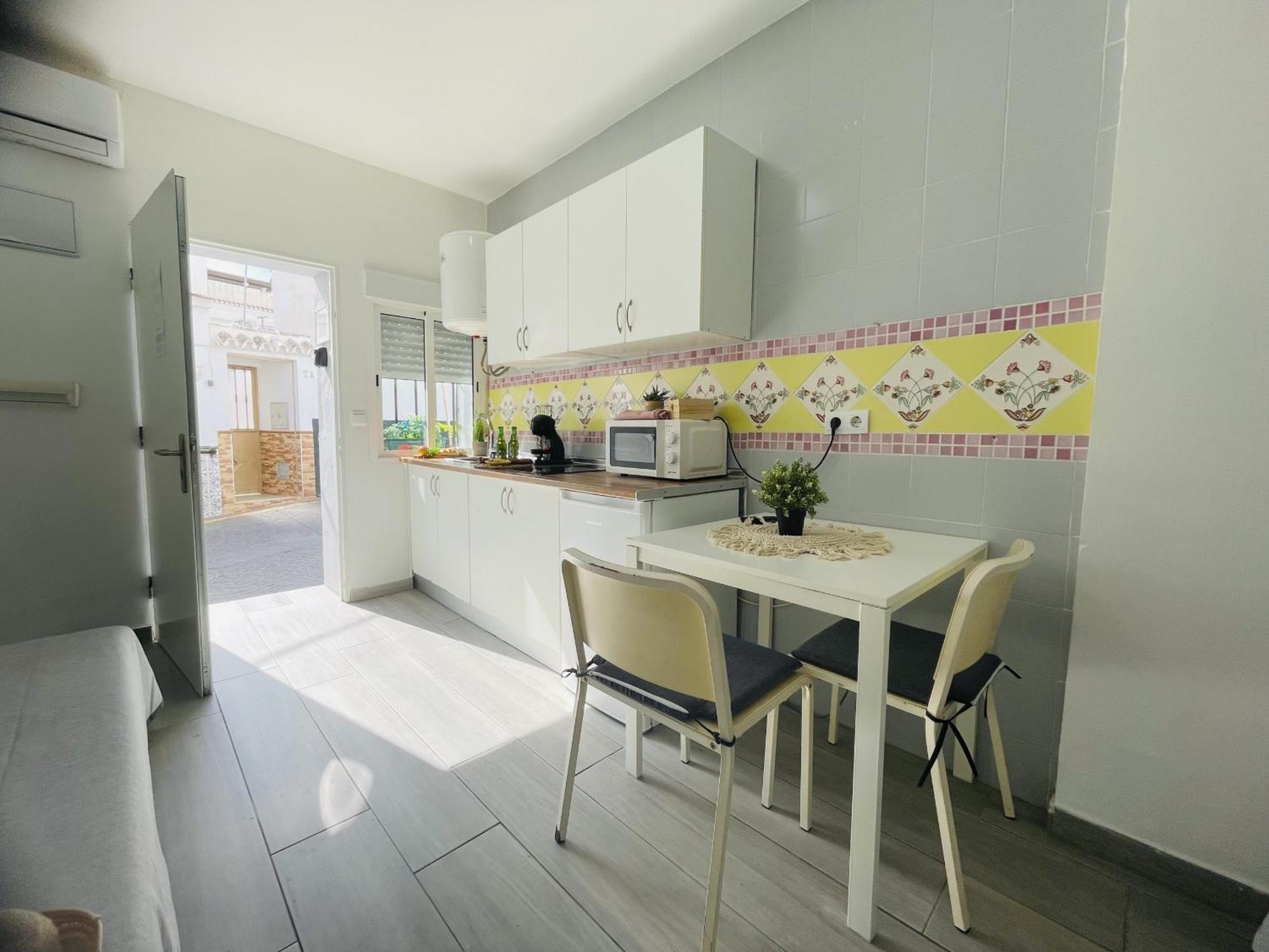 Estudio Jimena Burriana En El Centro De Nerja Kültér fotó